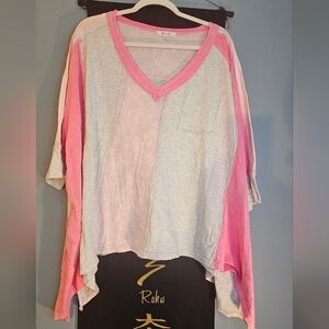 New Oli & Hali Pink and Gray V-Neck Oversized Top- Small